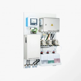 Система очистки и калибровки Endress+Hauser Liquiline Control CDC90.